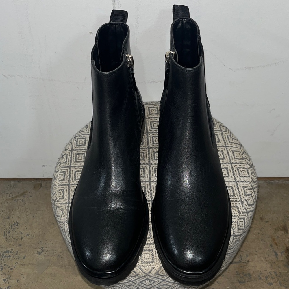 Kate Spade Estelle Black Ankle Chelsea Boots Women's Size 8.5 - Picture 2 of 8
